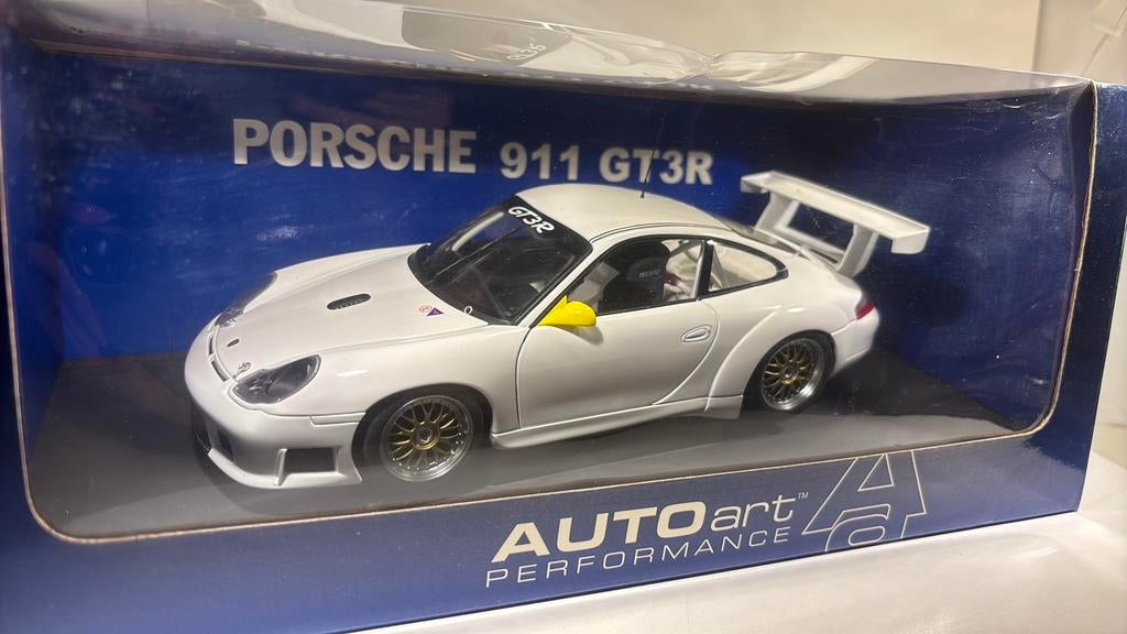 Porsche 911 gt3r whtie autoart 1.18, Ophalen of Verzenden, Autoart, A, A