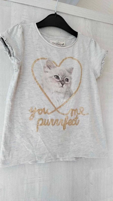 T shirt katje  h & m LOGG maat 122 - 128, Kinderen en Baby's, Kinderkleding | Maat 128, Gebruikt, Meisje, H&M, Ophalen of Verzenden