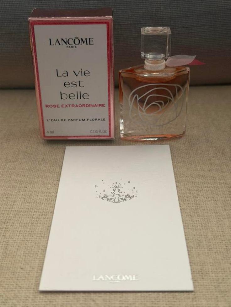 Lancôme La vie est belle rose extraordinaire L’eau de parfum, Ophalen of Verzenden, Nieuw, Miniatuur, Gevuld