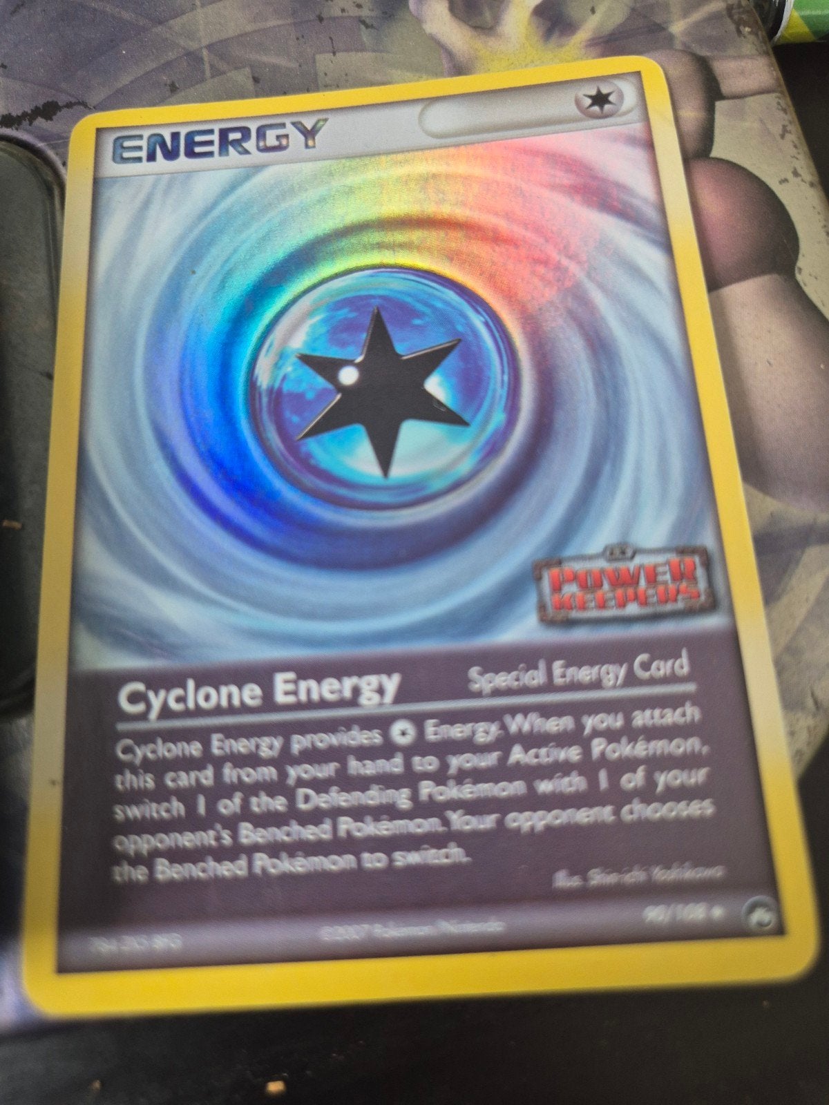 cyclone energy, Ophalen of Verzenden, Zo goed als nieuw