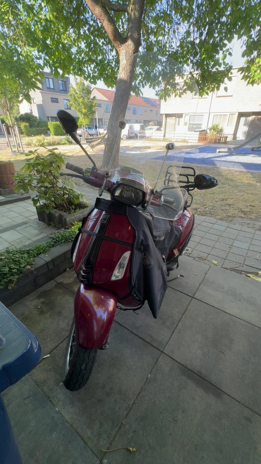Vespa Sprint, Ophalen, Zo goed als nieuw, Benzine, Vespa