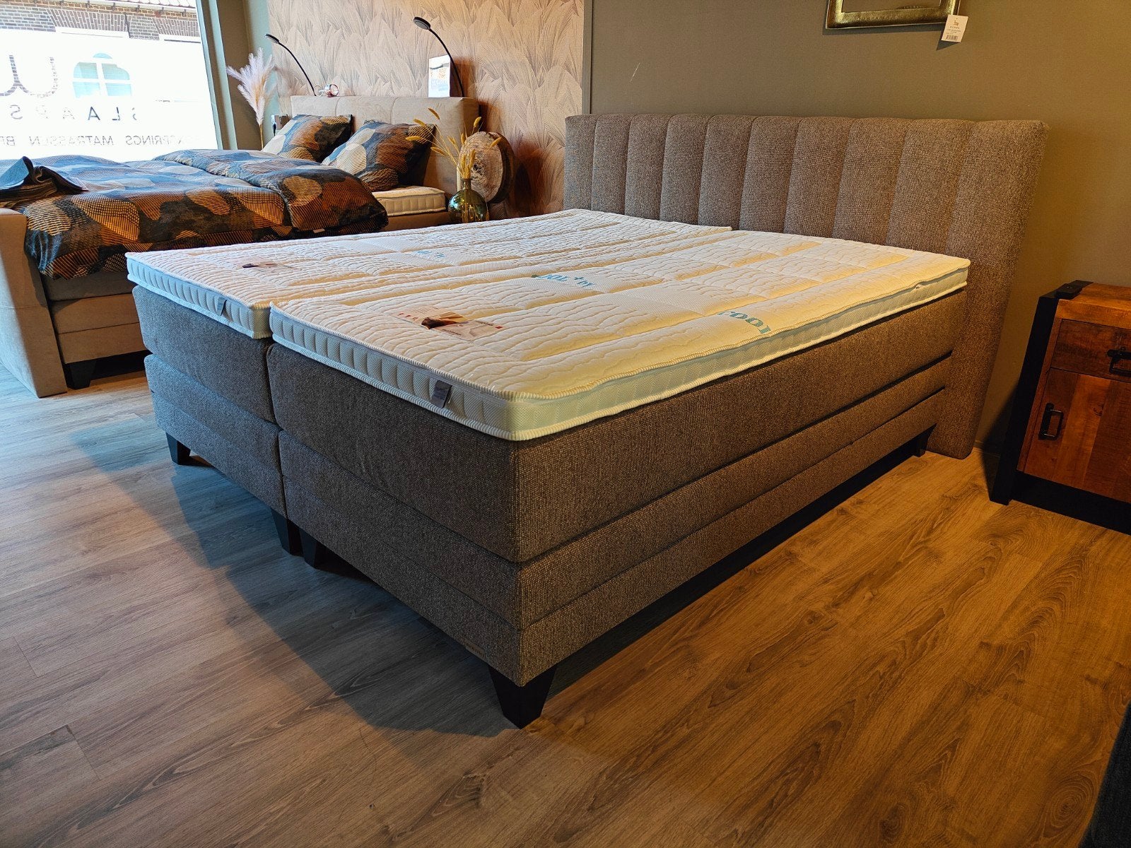 Norma Boxspring 180x200 | Elektrisch verstelbaar, Ophalen, Info@wolkslaapstudio.nl, Norma, Nederland