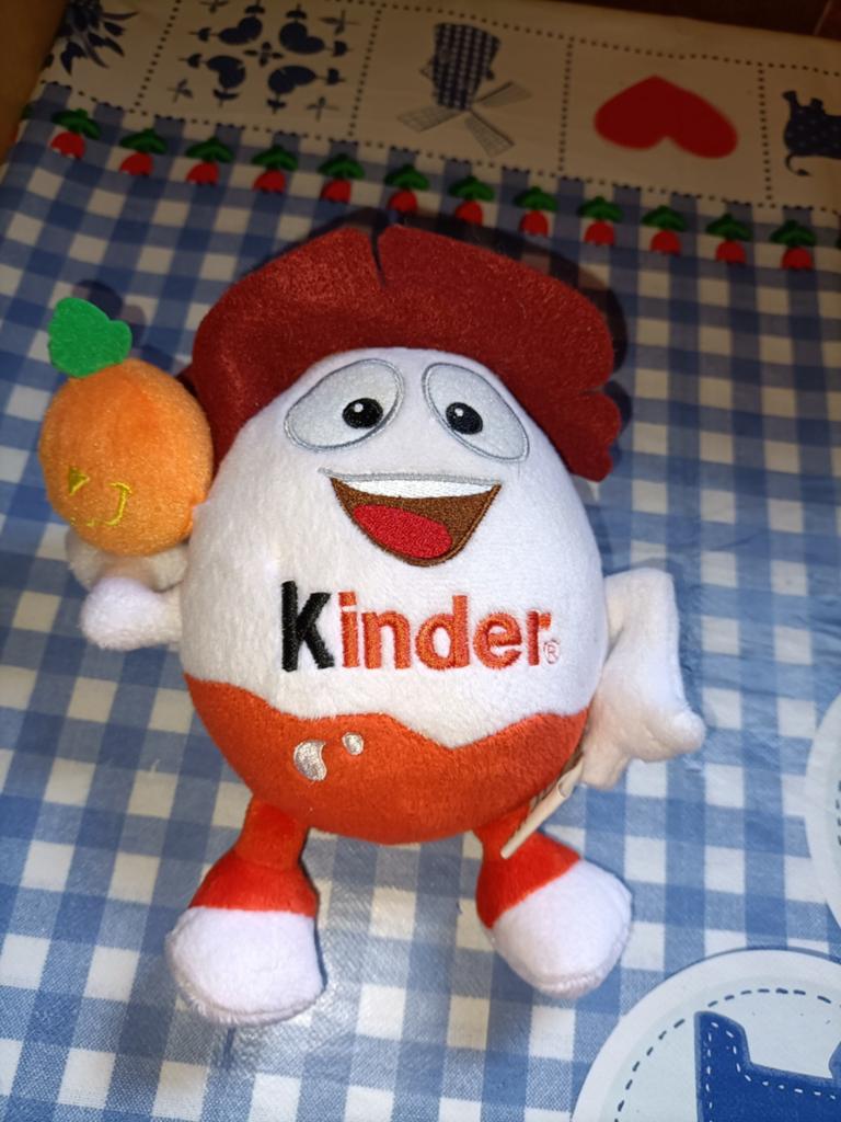 Kinder chocola knuffel met pompoen 18 cm, Ophalen of Verzenden, Zo goed als nieuw, Overige typen