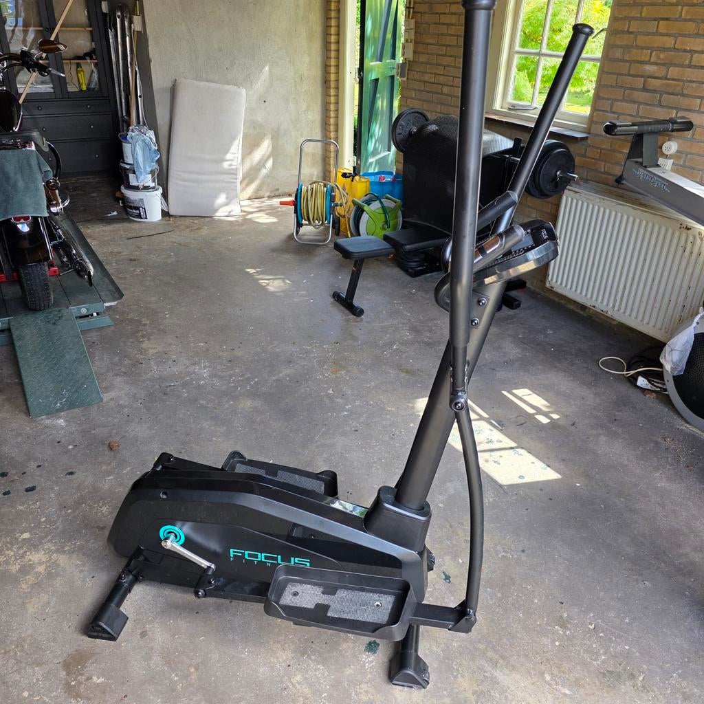 Crosstrainer Focus Fitness, Ophalen, Zo goed als nieuw, Crosstrainer, Metaal
