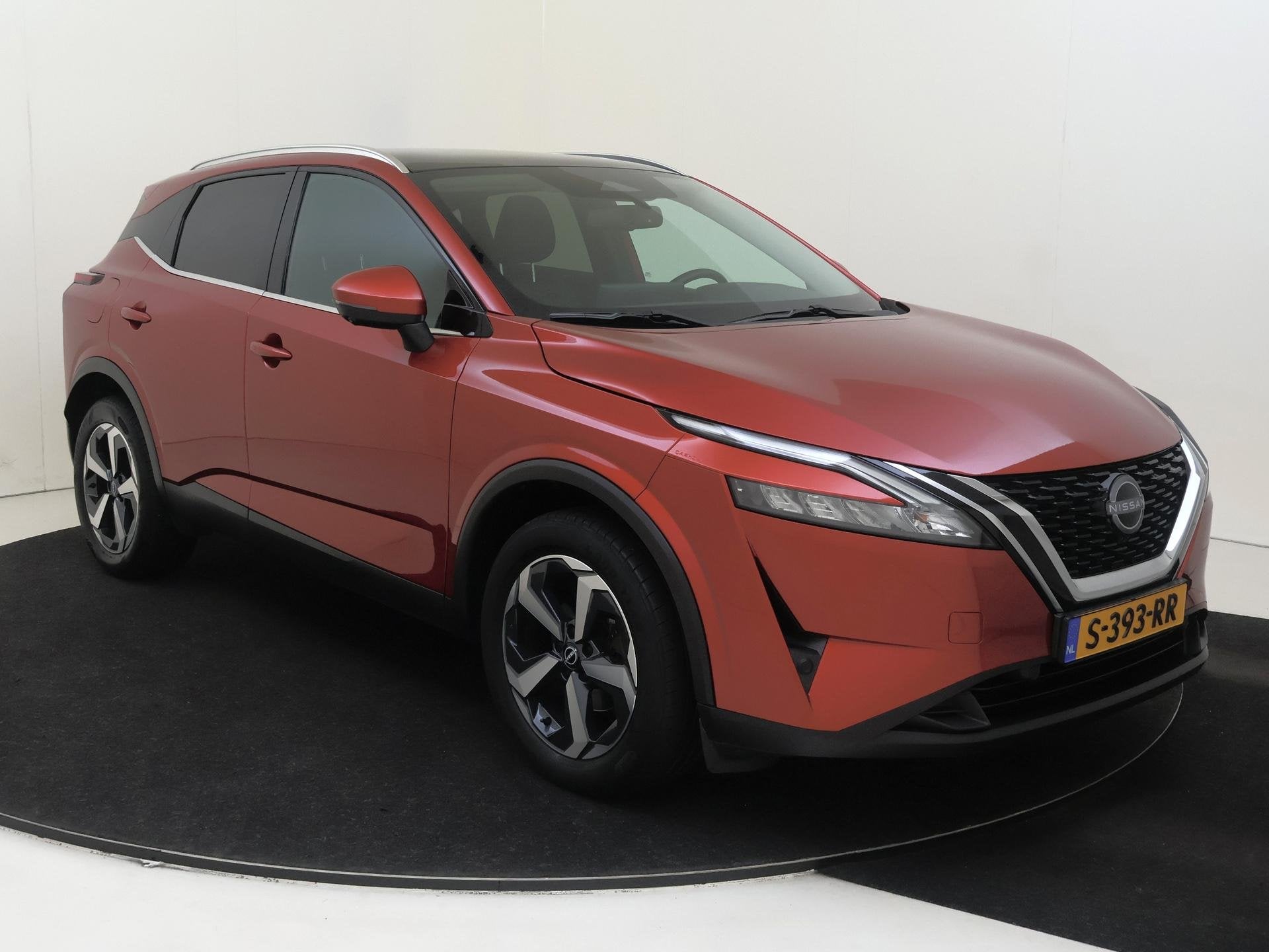 Nissan Qashqai 1.3 MHEV N-Connecta | airco automatisch | App, Voorwielaandrijving, 1304 kg, Stof, Gebruikt