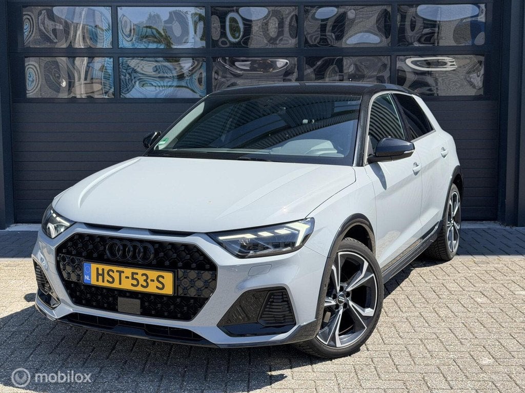 Audi A1 citycarver 30 TFSI 3x S line | Virtu | B&O | ACC | K, Auto's, Audi, Euro 6, Met garantie (alle), 116 pk, Leder