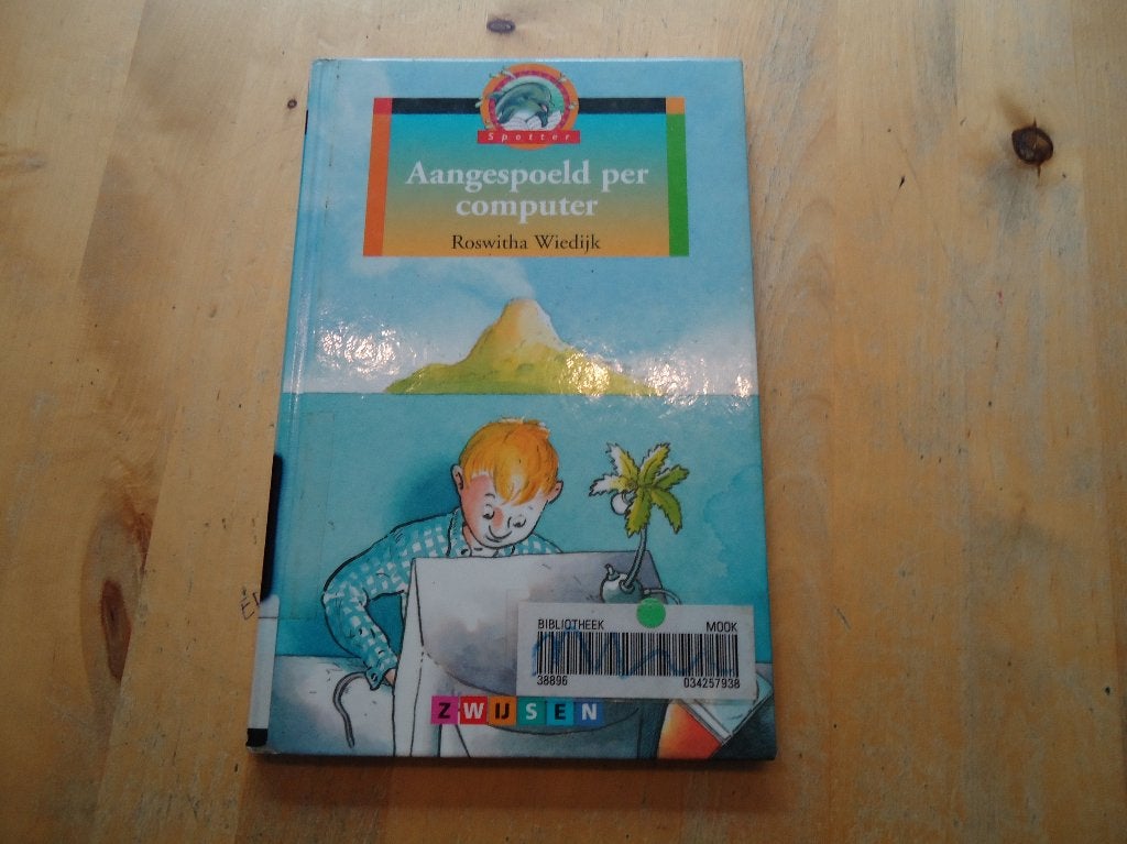 Aangespoeld per computer door Roswitha Wiedijk, Boeken, Ophalen of Verzenden, Gelezen, Roswitha wiedijk, Fictie algemeen