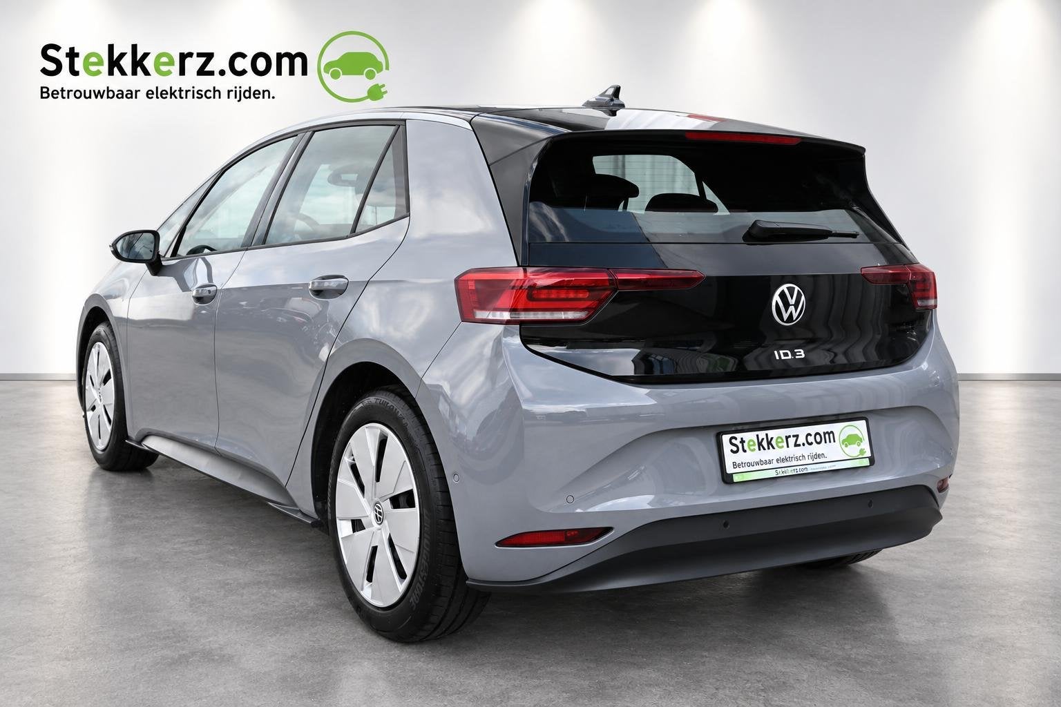 Volkswagen ID.3 Pro 59 kWh Camera, ACC, All-inn Prijs incl., Automaat, Gebruikt, Zwart, 1715 kg