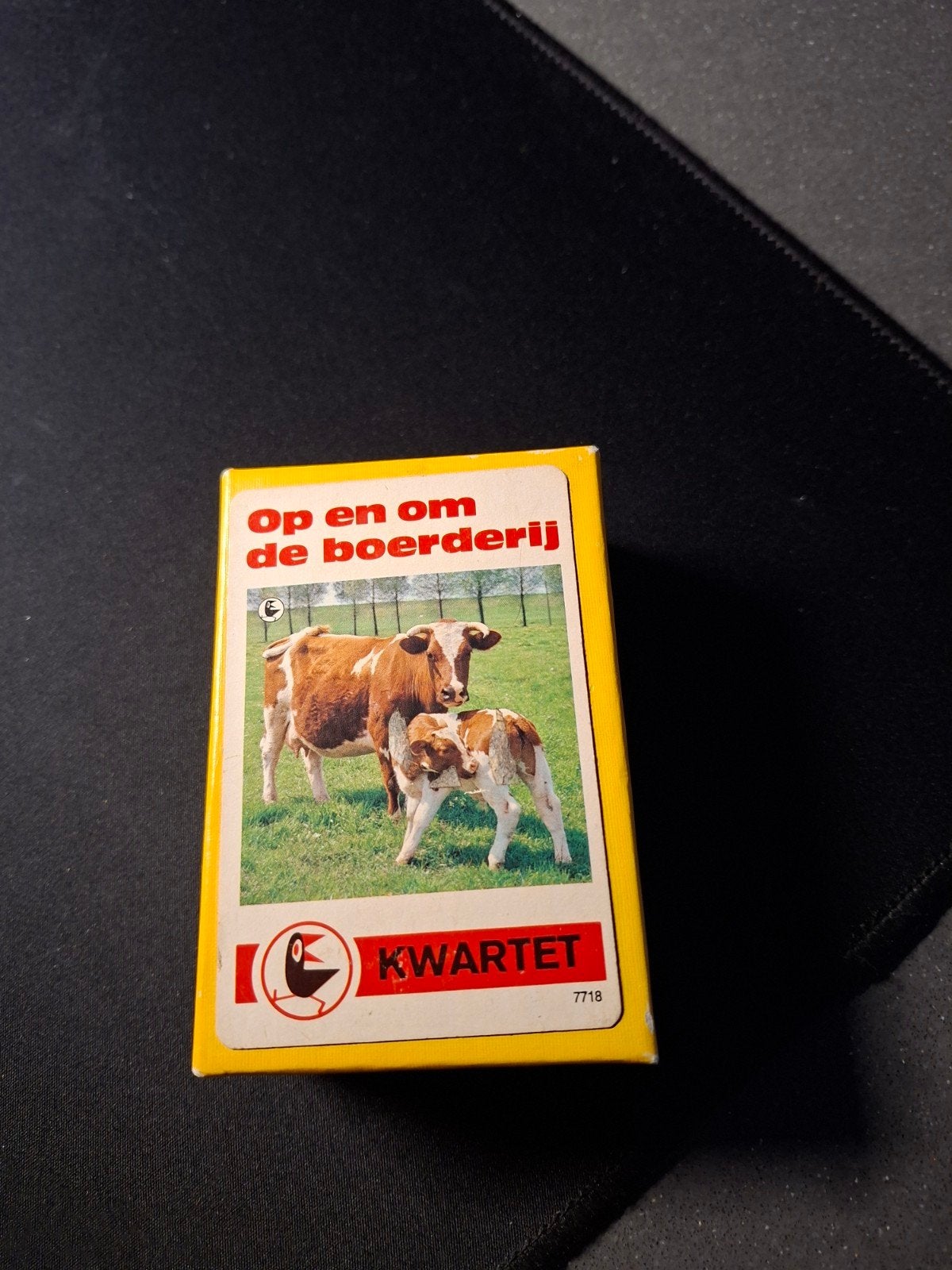 Kwartetspel 'Op en om de boerderij' - Compleet, Drie of vier spelers, Ophalen of Verzenden, Zo goed als nieuw, Kwartet