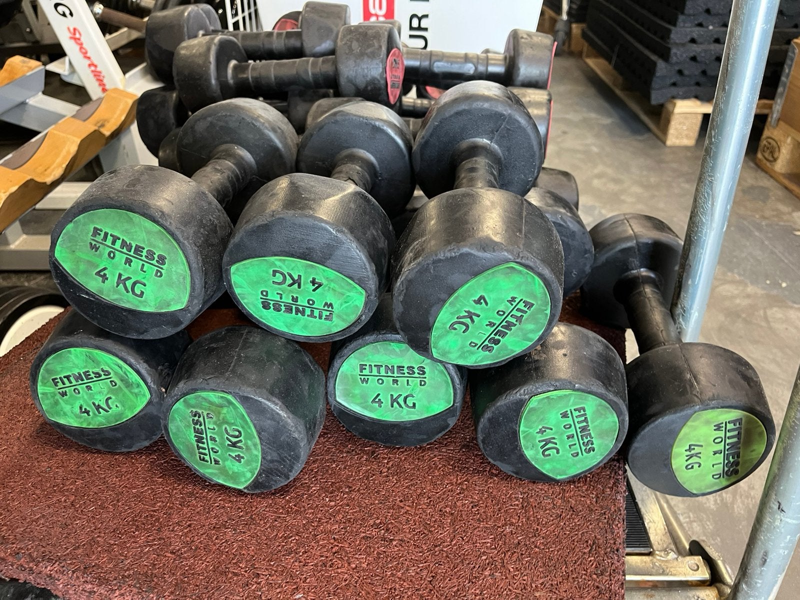 10 x 4 kg rubberen dumbbells dumbbell set gewichten, Dumbbell, Gebruikt, 10 x 4 kg, Ophalen of Verzenden