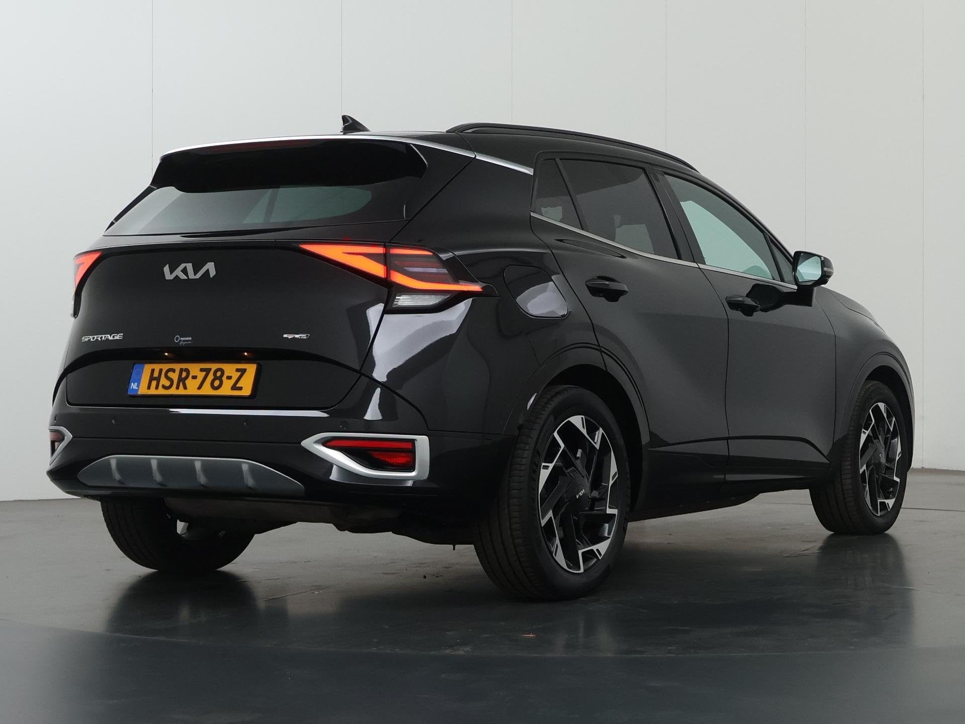 Kia Sportage 1.6 T-GDi Plug-in Hybrid AWD GT-PlusLine | Pano, Automaat, Dealer onderhouden, 14 kWh, Gebruikt