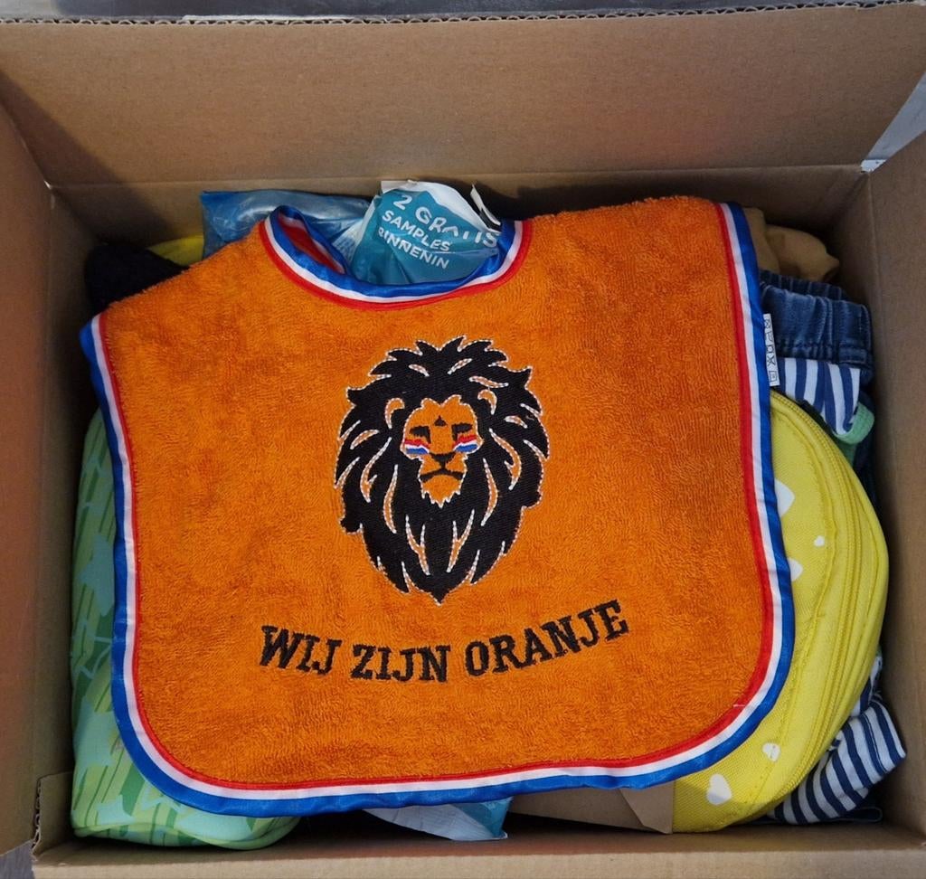 Gratis - Babykleding en accessoires pakket - in goede staat, Ophalen of Verzenden, Zo goed als nieuw, Diverse, Jongetje of Meisje