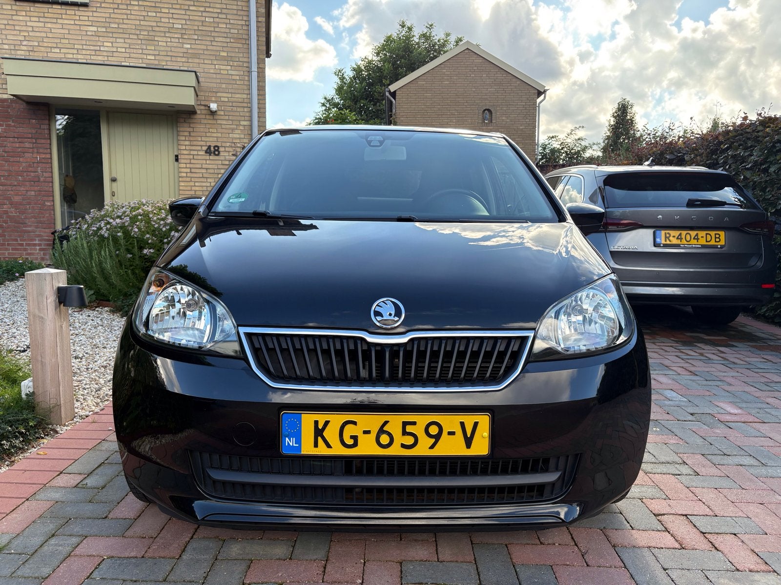 Skoda Citigo Zwart met Apple CarPlay, Voorwielaandrijving, Stof, 840 kg, 4 stoelen