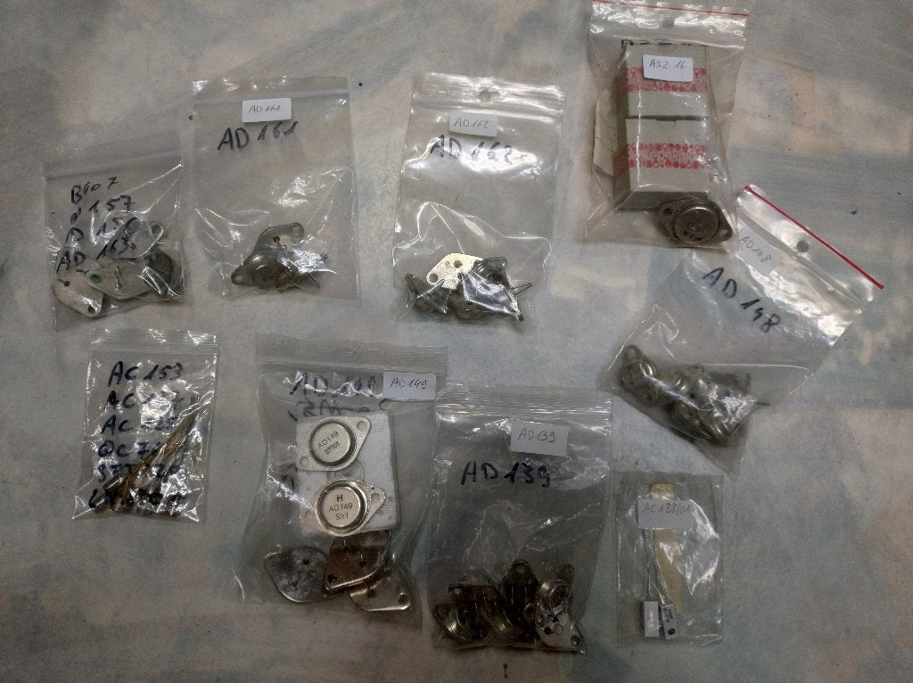 NOS Germanium transistoren, diodes en microfoonelementen, Hobby en Vrije tijd, Ophalen of Verzenden, Nieuw