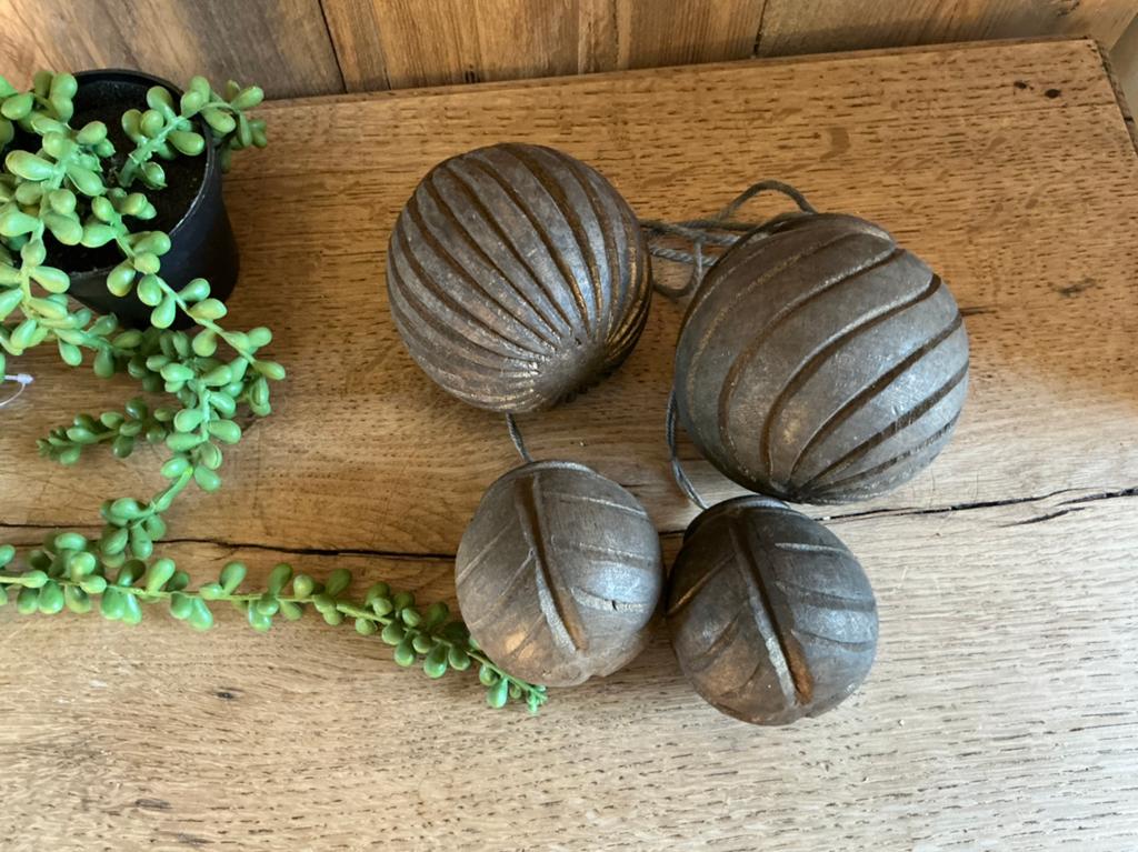 NIEUW set van 4 houten klossen bollen, Huis en Inrichting, Woonaccessoires | Overige, Ophalen of Verzenden, Nieuw