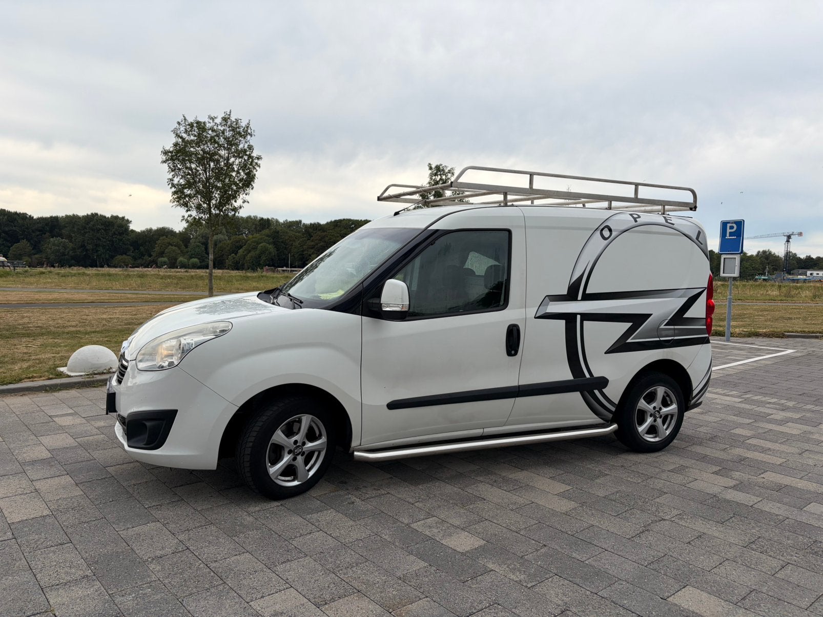 Te koop Opel Combo 1.6 D 66KW 2012, Auto's, 21 km/l, 4 cilinders, 500 kg, Te koop