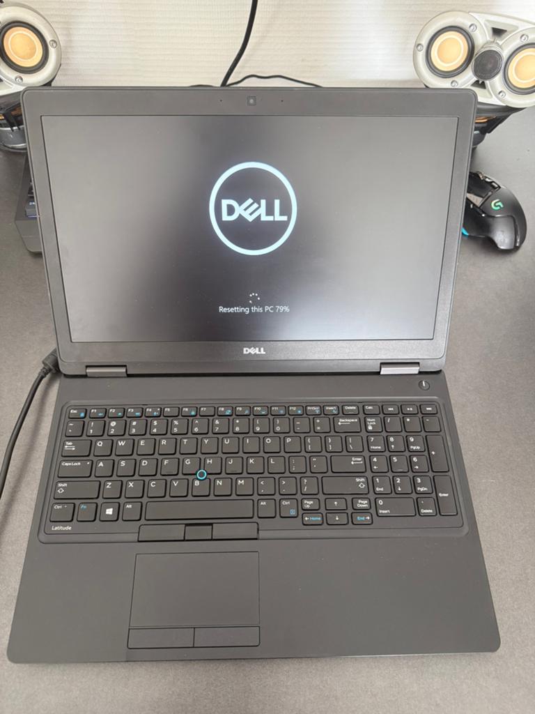 Dell Latitude 5580, Ophalen, Zo goed als nieuw