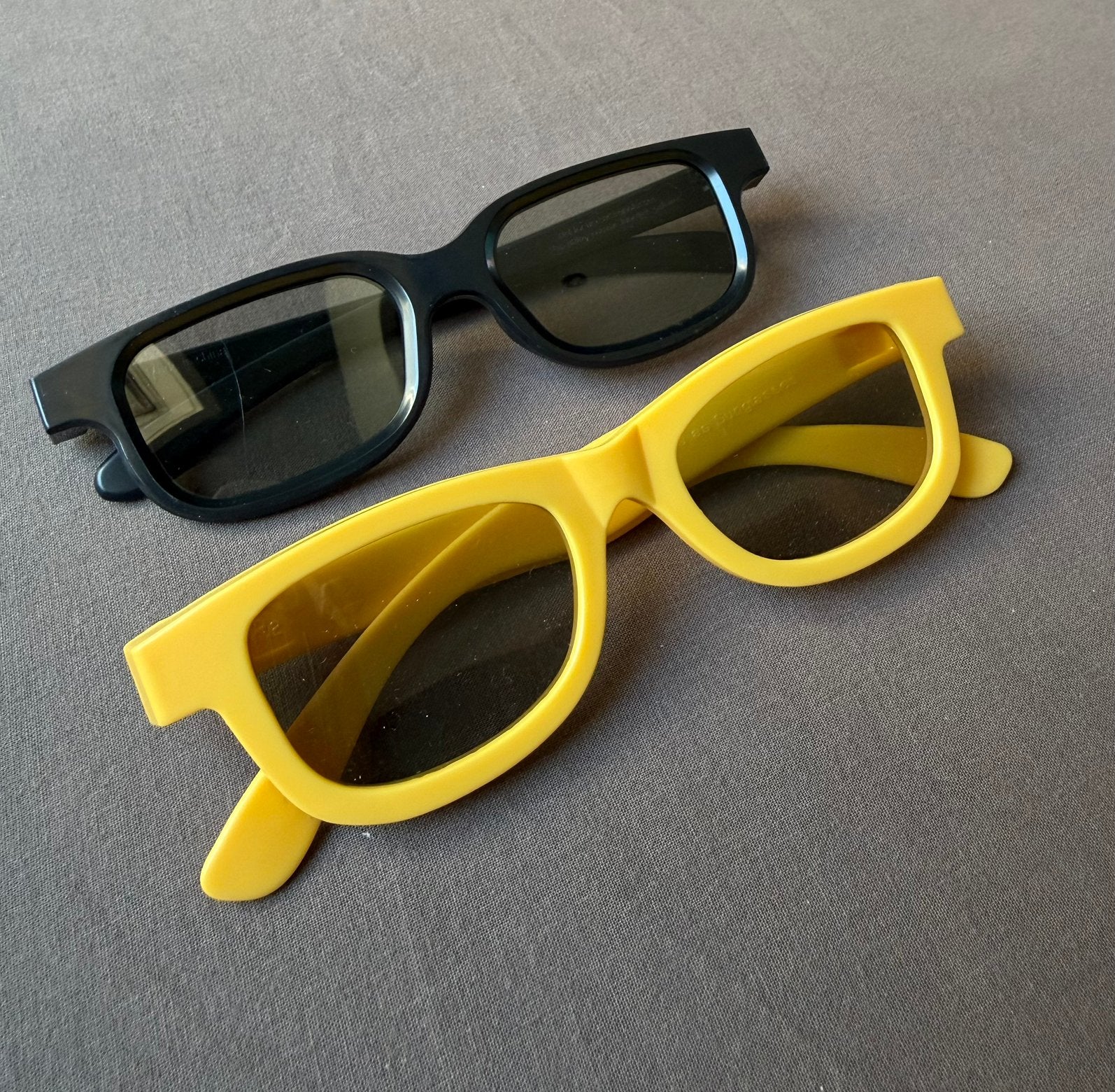 Set van 2 Pathé en Cinex 3D brillen zwart geel, Sieraden, Tassen en Uiterlijk, Zonnebrillen en Brillen | Heren, Overige merken