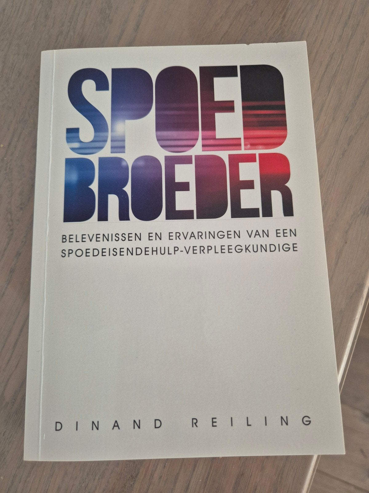 Boek 'Spoedbroeder', Ophalen