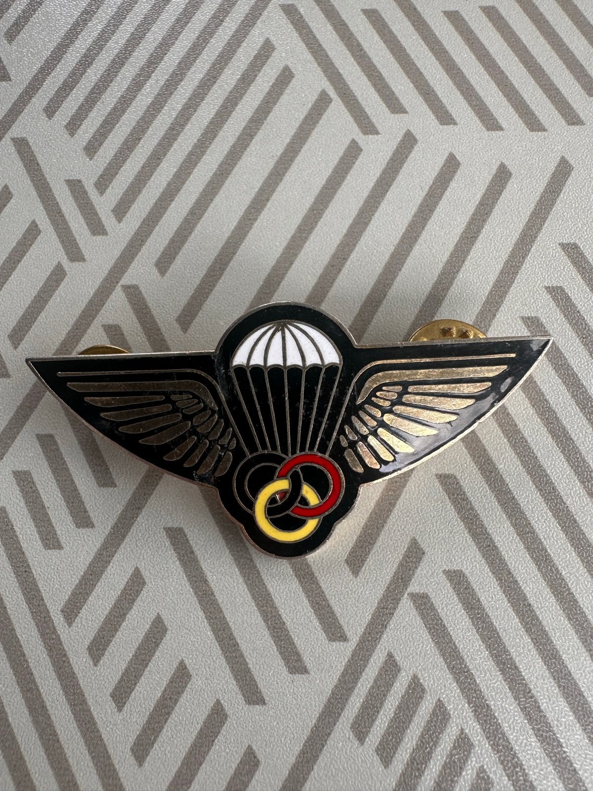 Parachutisten pin met vleugels en Olympische ringen, Ophalen of Verzenden