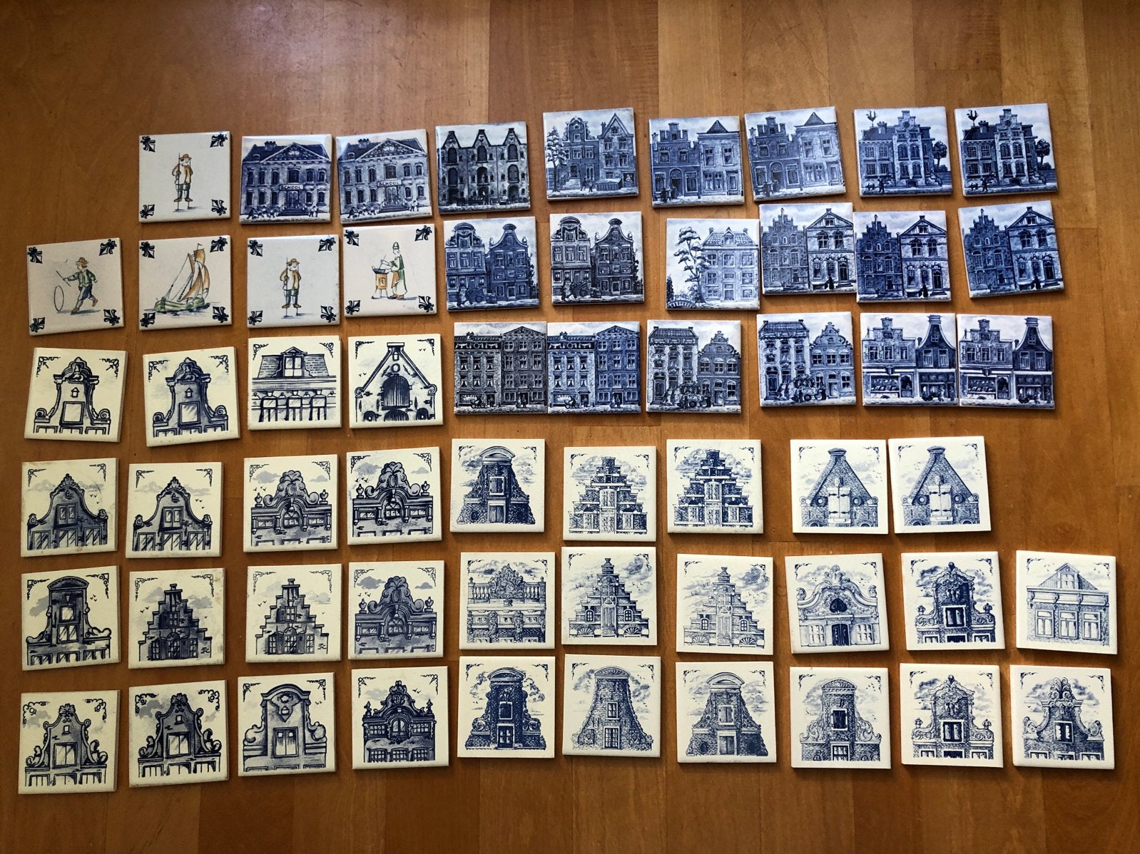 58 KLM Business Class tegels - Serie 1,2,3,B,C,D Uitstekend, Ophalen of Verzenden, Zo goed als nieuw, 41 t/m 60