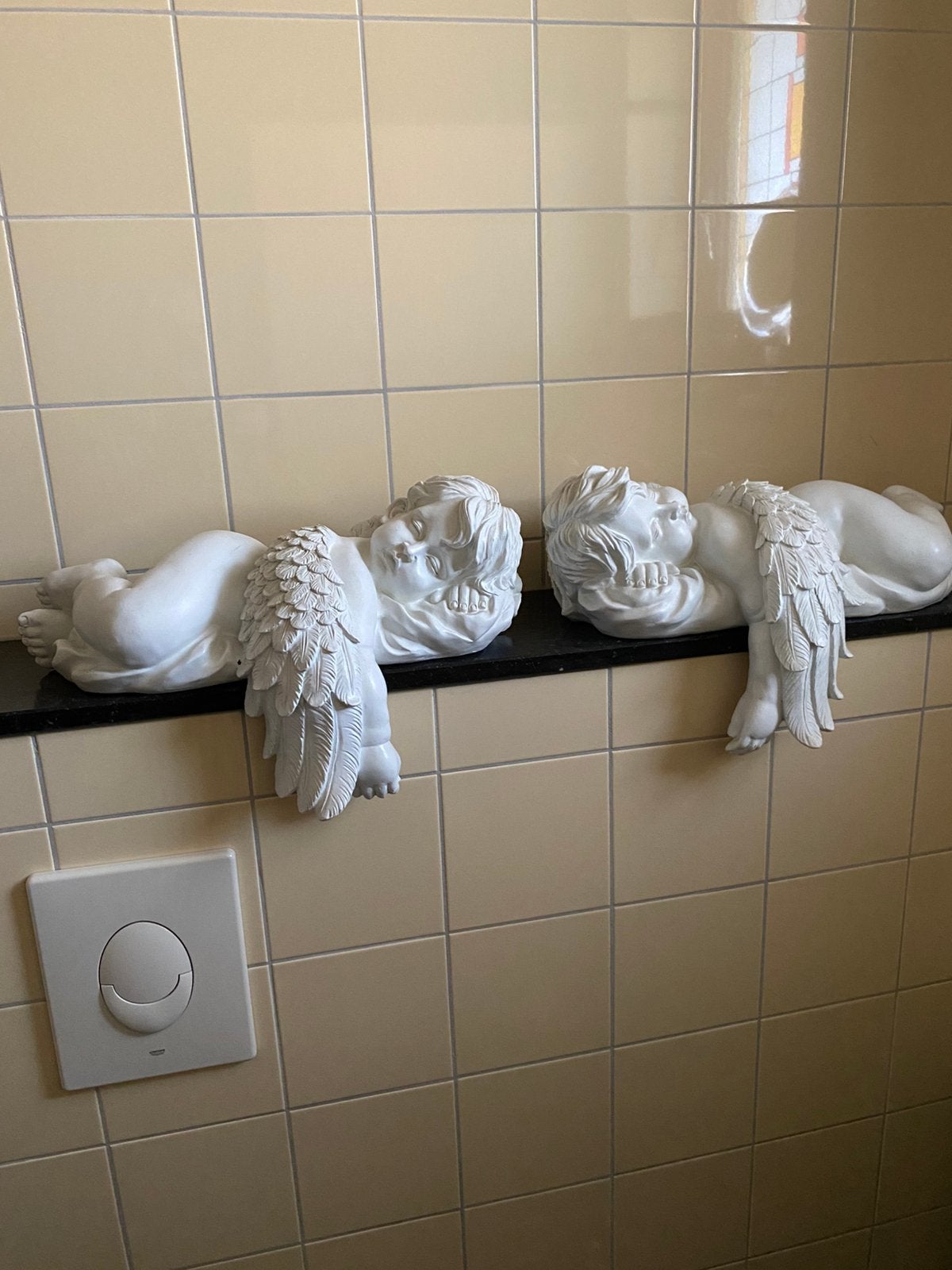 Twee liggende engelen, Ophalen of Verzenden, Zo goed als nieuw, Overige typen