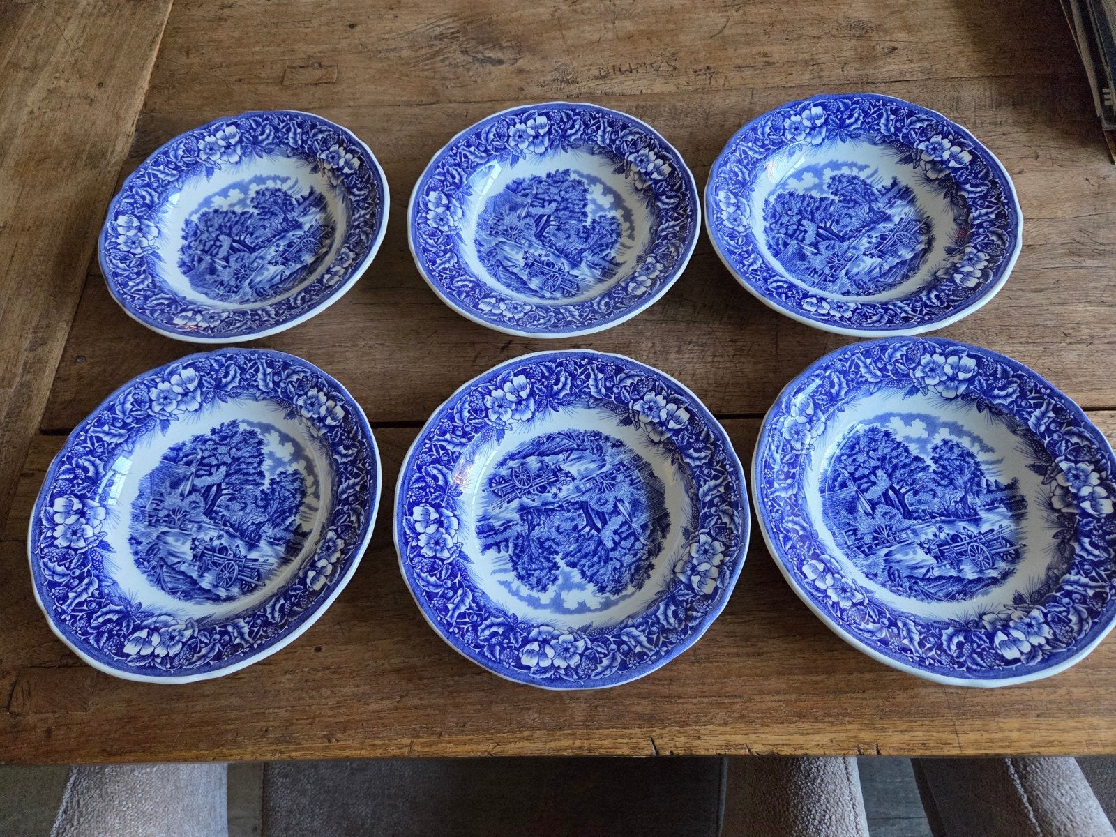 Vintage Italiaanse keramiek  6 prachtige borden, Huis en Inrichting, Keuken | Servies, Keramiek, Ophalen of Verzenden, Zo goed als nieuw