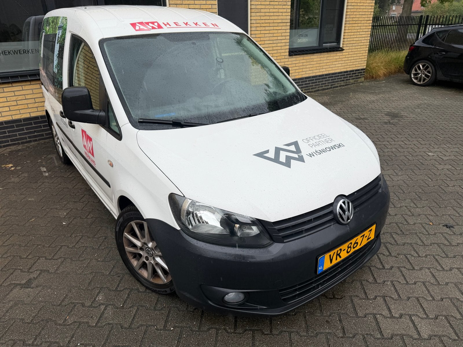 Volkswagen Caddy 1.6 D 75KW 2016, Stof, Zwart, 4 cilinders, 700 kg