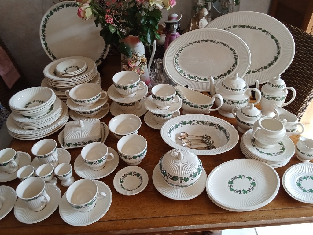 te koop losse serviesdelen merk WEDGWOOD serie STRATFORD, Ophalen of Verzenden