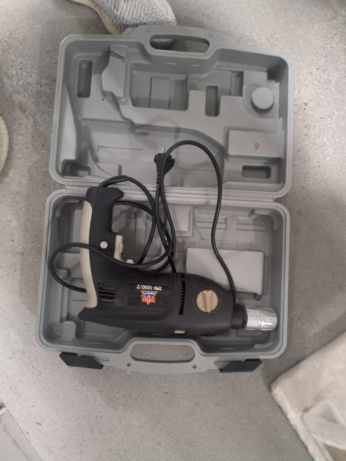 Boormachine TPD-1050/2 met koffer - Zo goed als nieuw, Doe-het-zelf en Verbouw, Gereedschap | Boormachines, Boormachine, 600 watt of meer
