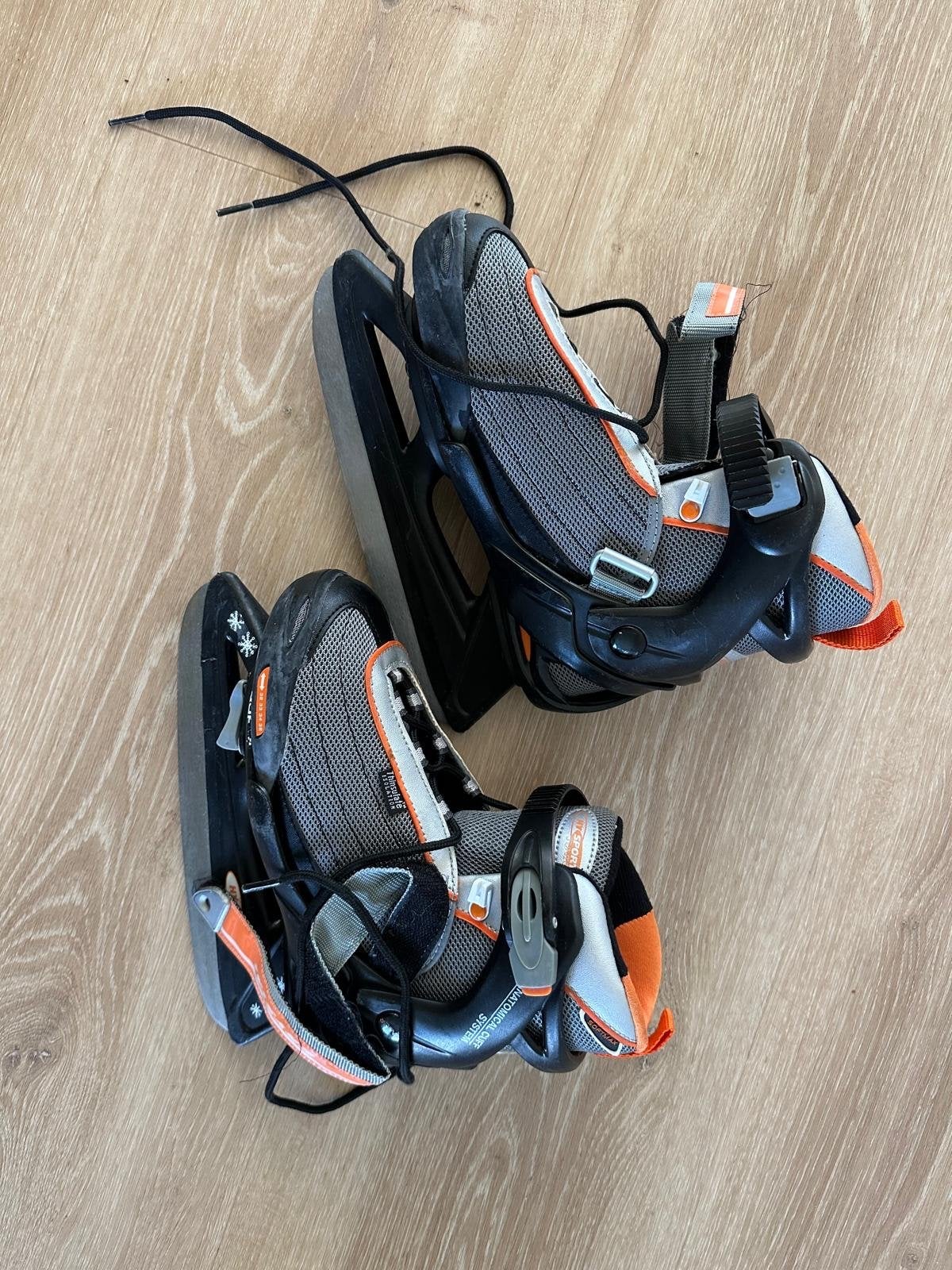 HY Sports Junior ijshockeyschaatsen verstelbaar 32-35, Ophalen, Gebruikt, IJshockeyschaatsen, Overige merken