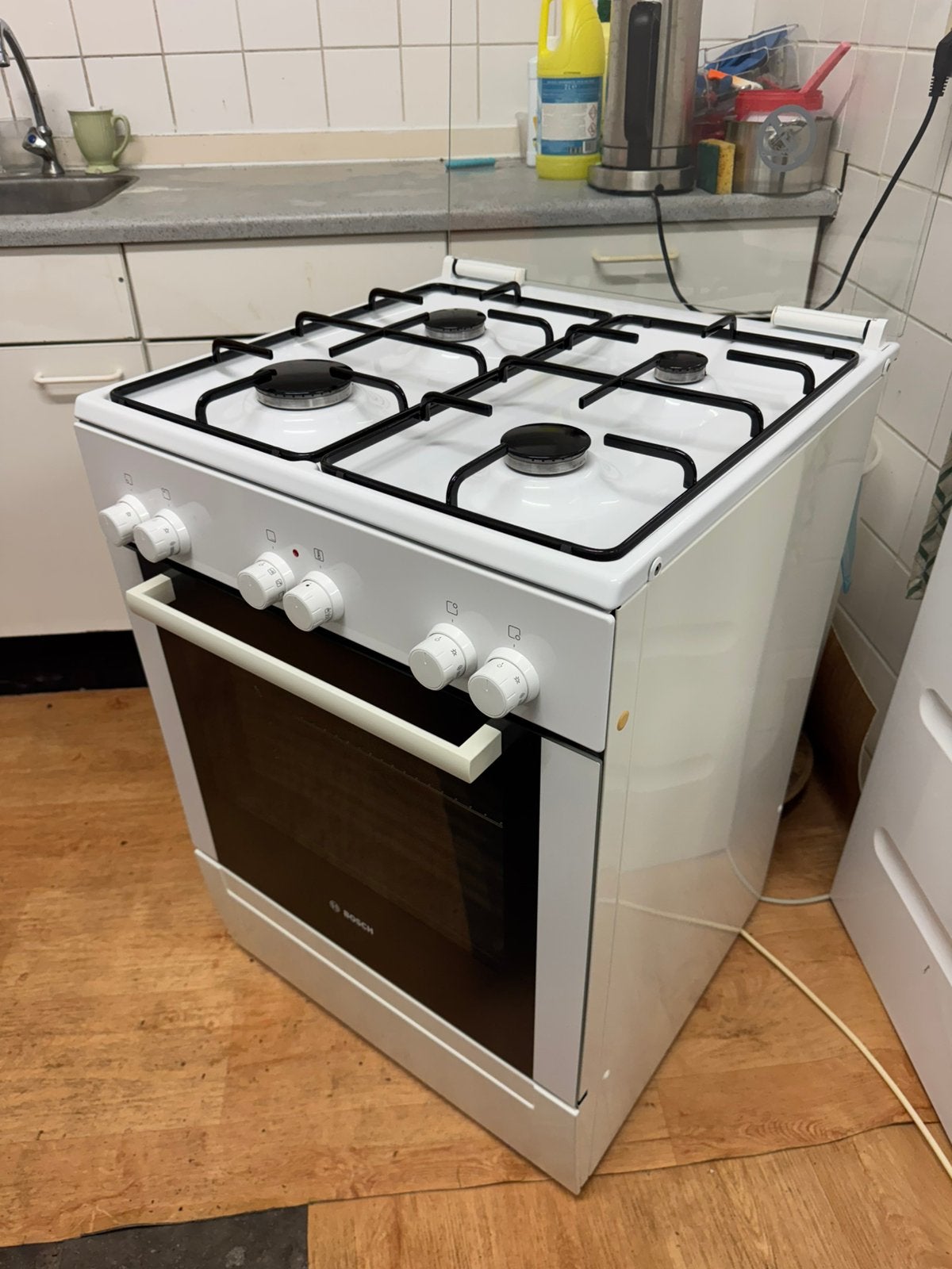 Nette Fornuis | Bosch | 3D HeteLucht | Grillfunctie | Schoon, Ophalen, Gebruikt, 4 kookzones, Energieklasse A of zuiniger