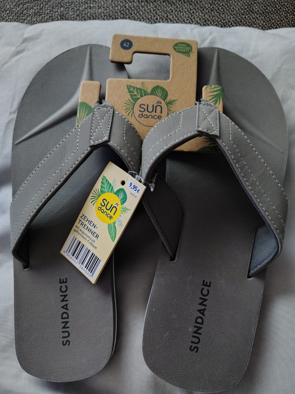 Nieuwe Sun Dance heren slippers maat 42 grijs en bruin, Slippers, Nieuw, Ophalen of Verzenden, Bruin
