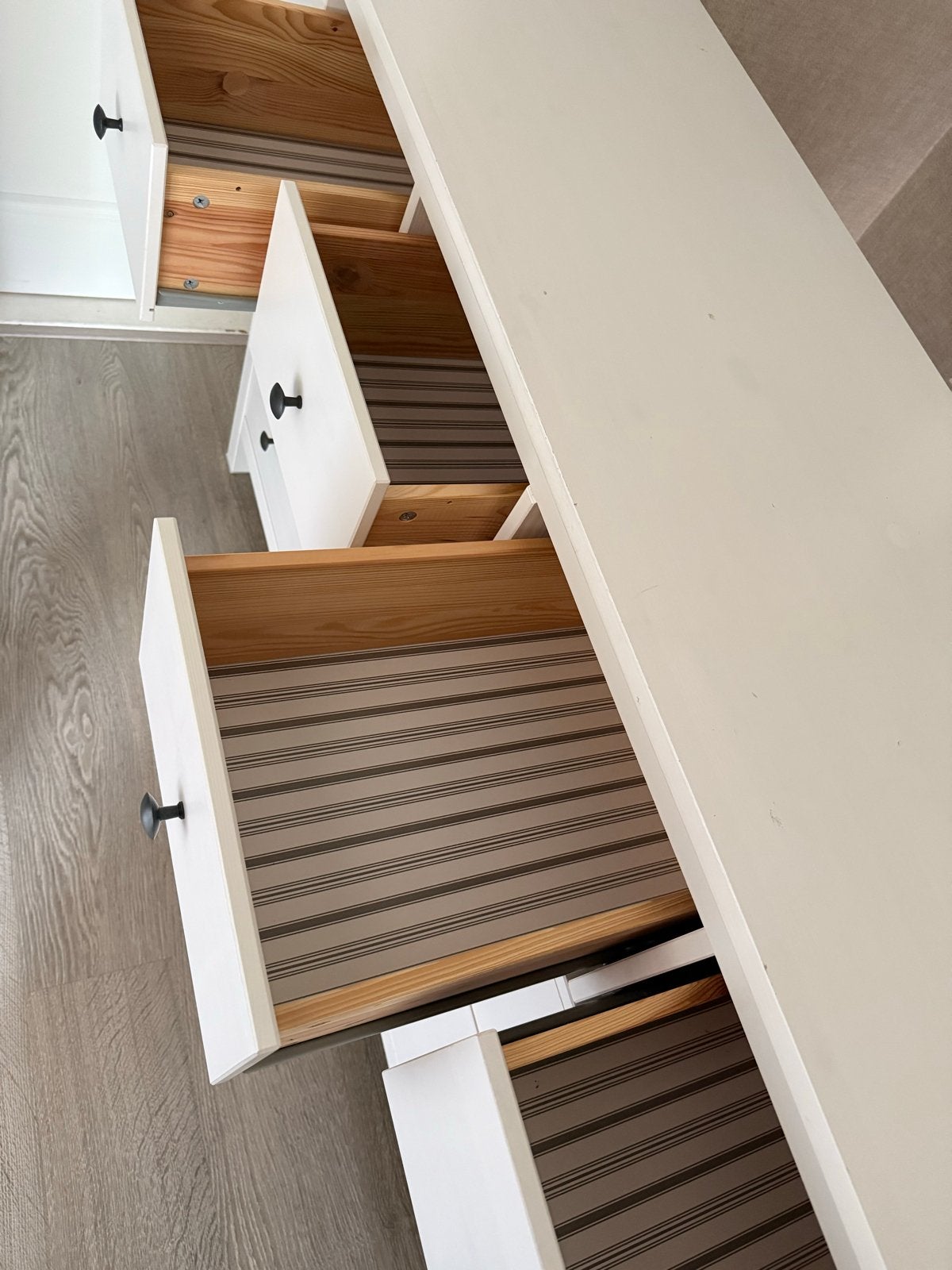 IKEA HEMNES ladekast wit gebeitst - 8 lades, Ophalen, Gebruikt, 5 laden of meer, 150 tot 200 cm