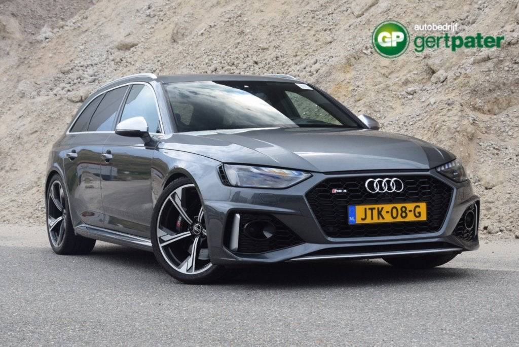 Audi RS4 2.9 TFSI quattro 450PK SportuitlaatRS/Sportdif/Head, Auto's, Audi, Automaat, Gebruikt, Parkeercamera, 451 pk