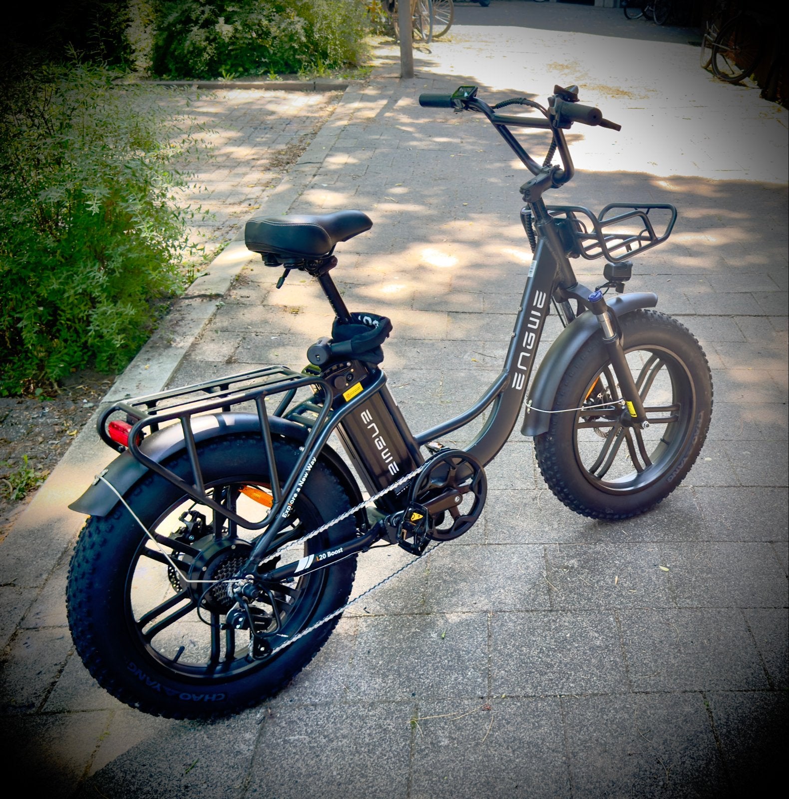 Engwe E-bike: Krachtige Fatbike met dikke banden, Zo goed als nieuw, Minder dan 47 cm, 50 km per accu of meer, Ophalen