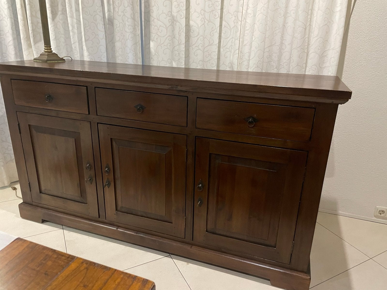 Massief houten dressoir met lades en deuren, Ophalen, Gebruikt, 150 tot 200 cm, Met lade(s)