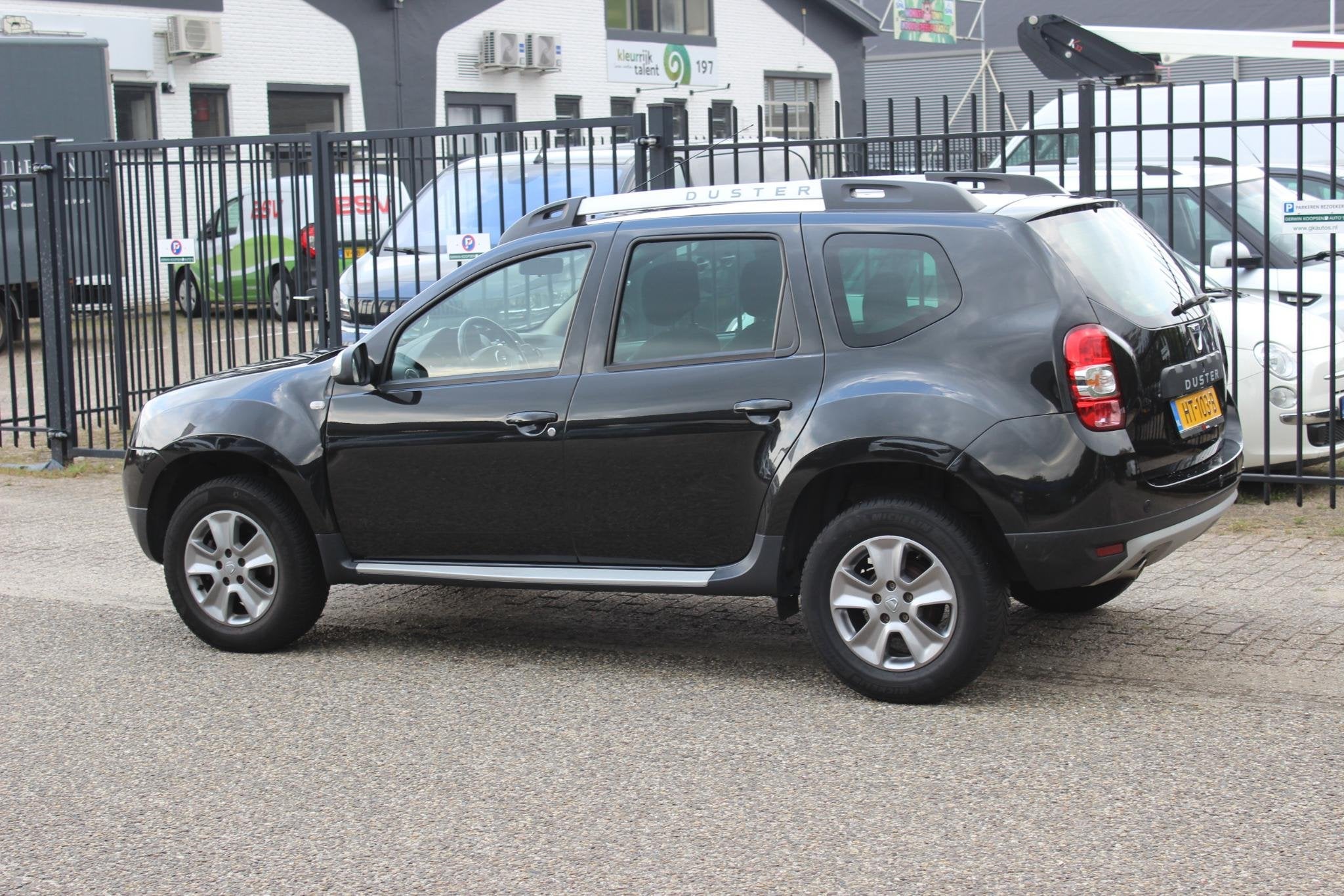 Dacia Duster 1.2 TCe 4x2 Prestige, Voorwielaandrijving, Navigatiesysteem, 125 pk, Gebruikt
