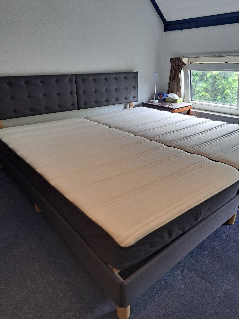 ZGAN Bed 2persoons, Ophalen, Overige materialen, Tweepersoons, Zo goed als nieuw