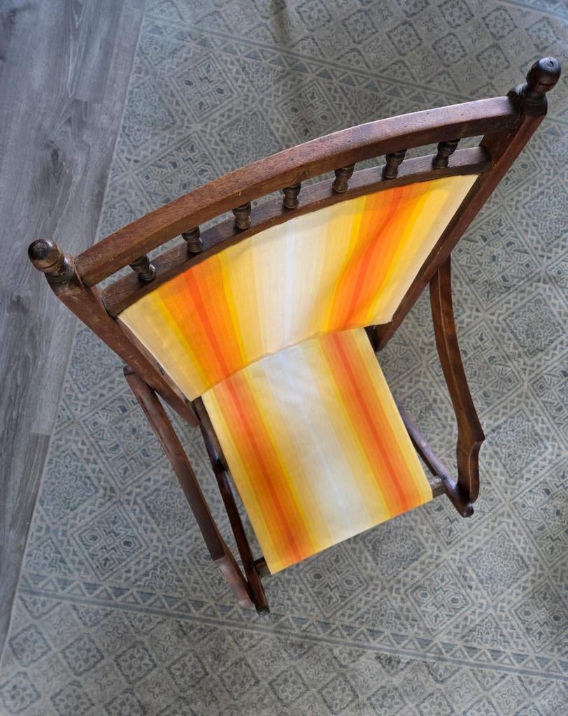 Houten klapstoel, Ophalen