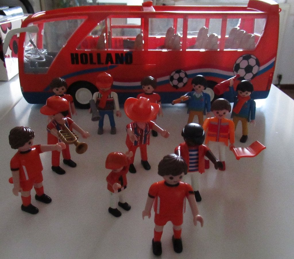 Voetbalbus met toeschouwers., Maat XL, Ophalen, Zo goed als nieuw, Overige typen