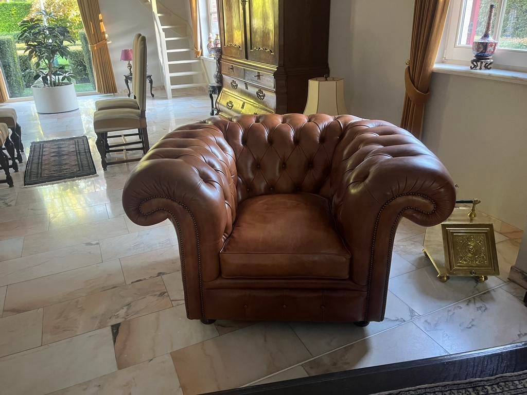 Chesterfield, Huis en Inrichting, Banken | Voetenbanken en Poefen, Ophalen, 125 cm of meer, Zo goed als nieuw, 75 tot 100 cm