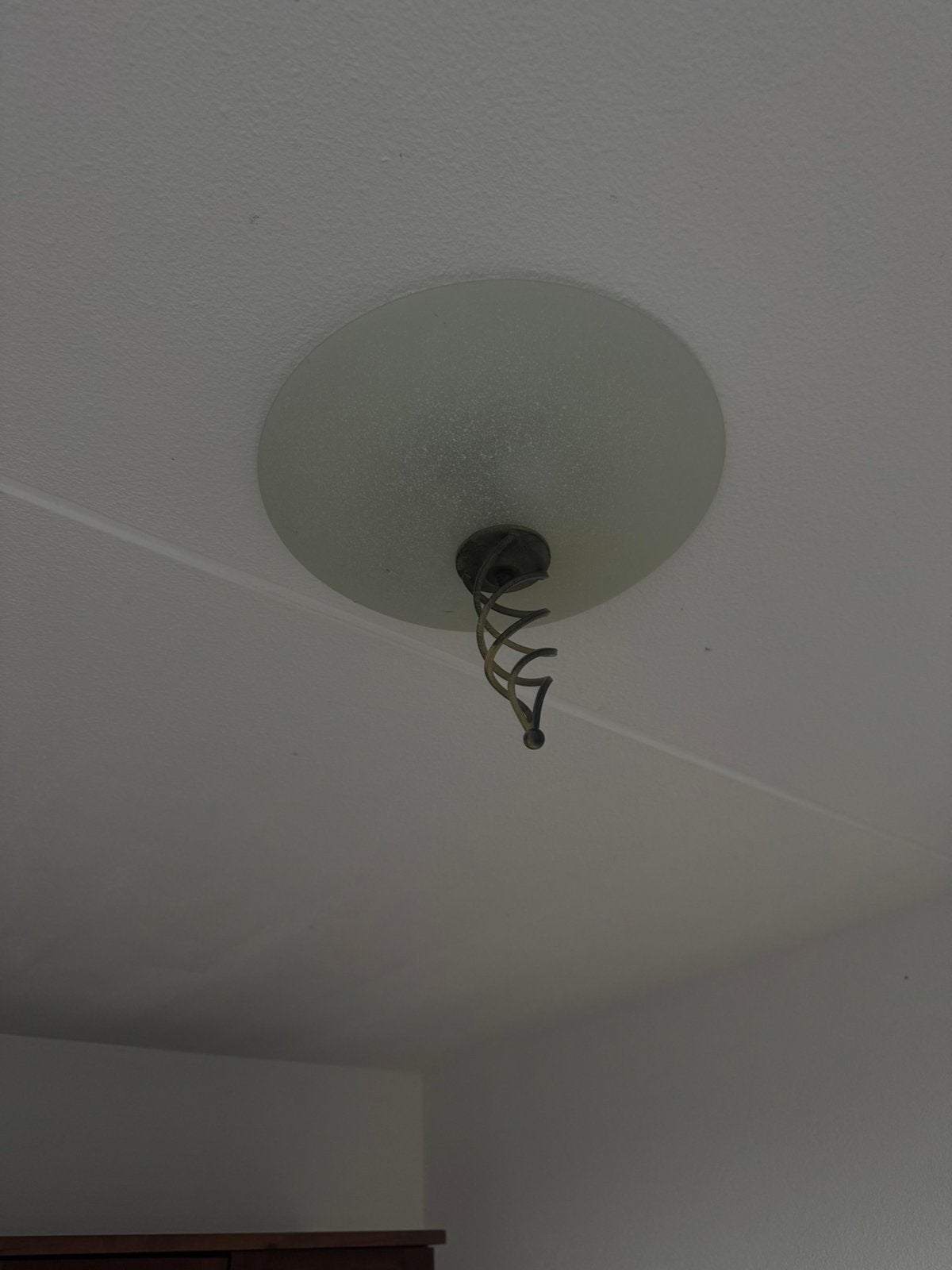 Glazen lamp met ijzere spiraal, Ophalen, Zo goed als nieuw