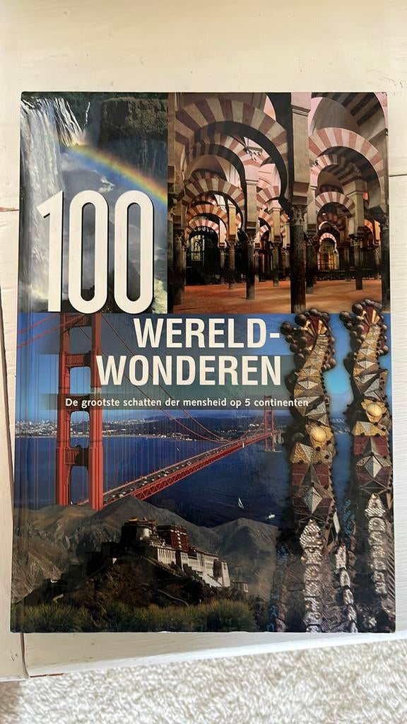 100 Wereldwonderen - De grootste schatten der mensheid, Boeken, Ophalen of Verzenden, 20e eeuw of later, Gelezen, Overige gebieden