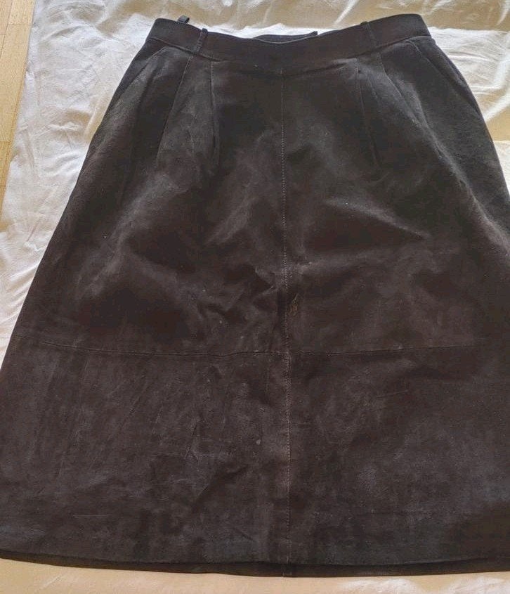 Zwarte suède rok, maat 44, Kleding | Dames, Zwart, Maat 42/44 (L), Ophalen of Verzenden, Onbekend