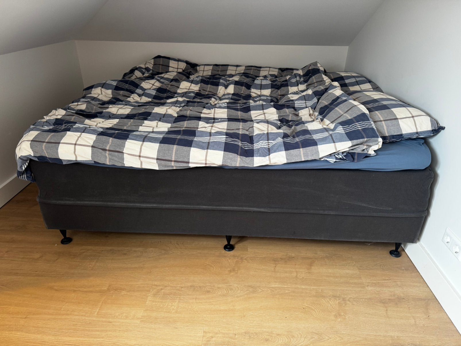 Boxspring - swiss sense, Ophalen, Gebruikt, Tweepersoons, 180 cm