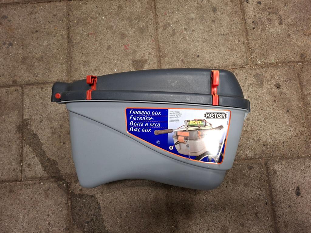 Skil Fietskoffer van Kunststof - Keter Bike Box, Ophalen, Gebruikt, Keter