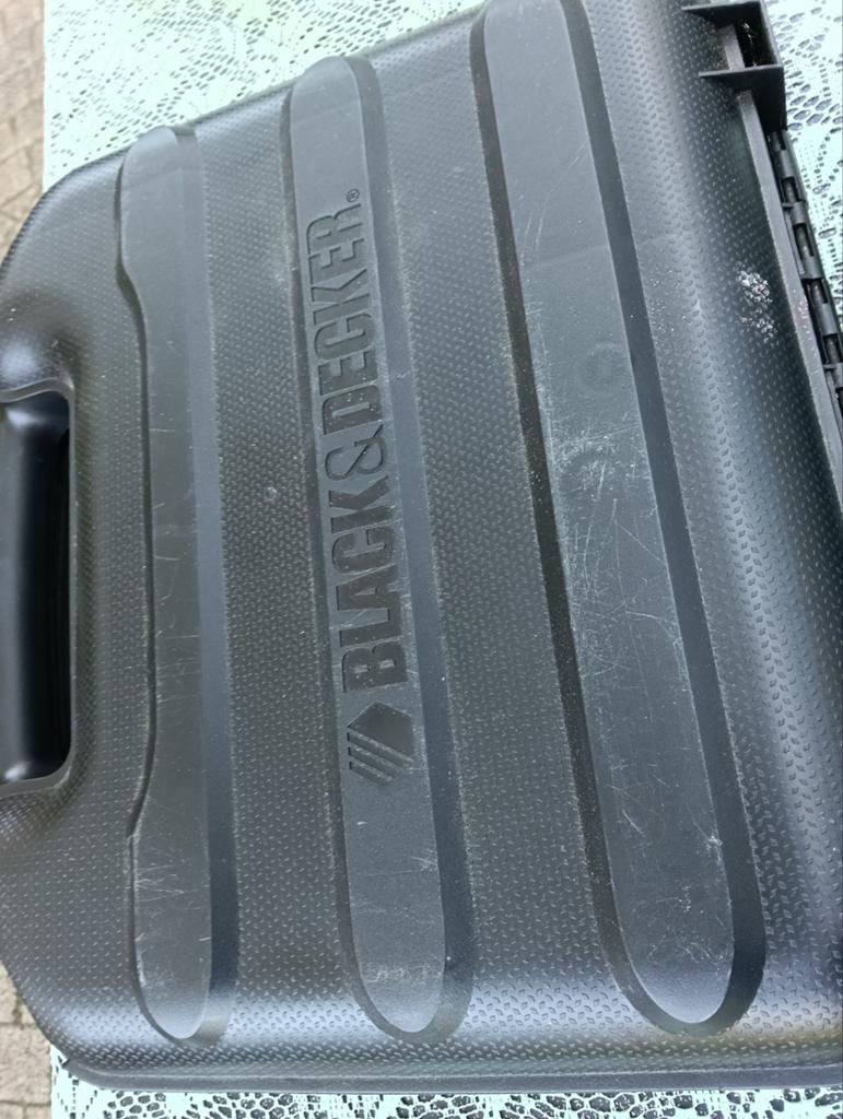 Black & Decker Boormachine in Koffer, Gebruikt, Variabele snelheid, Minder dan 400 watt, Ophalen