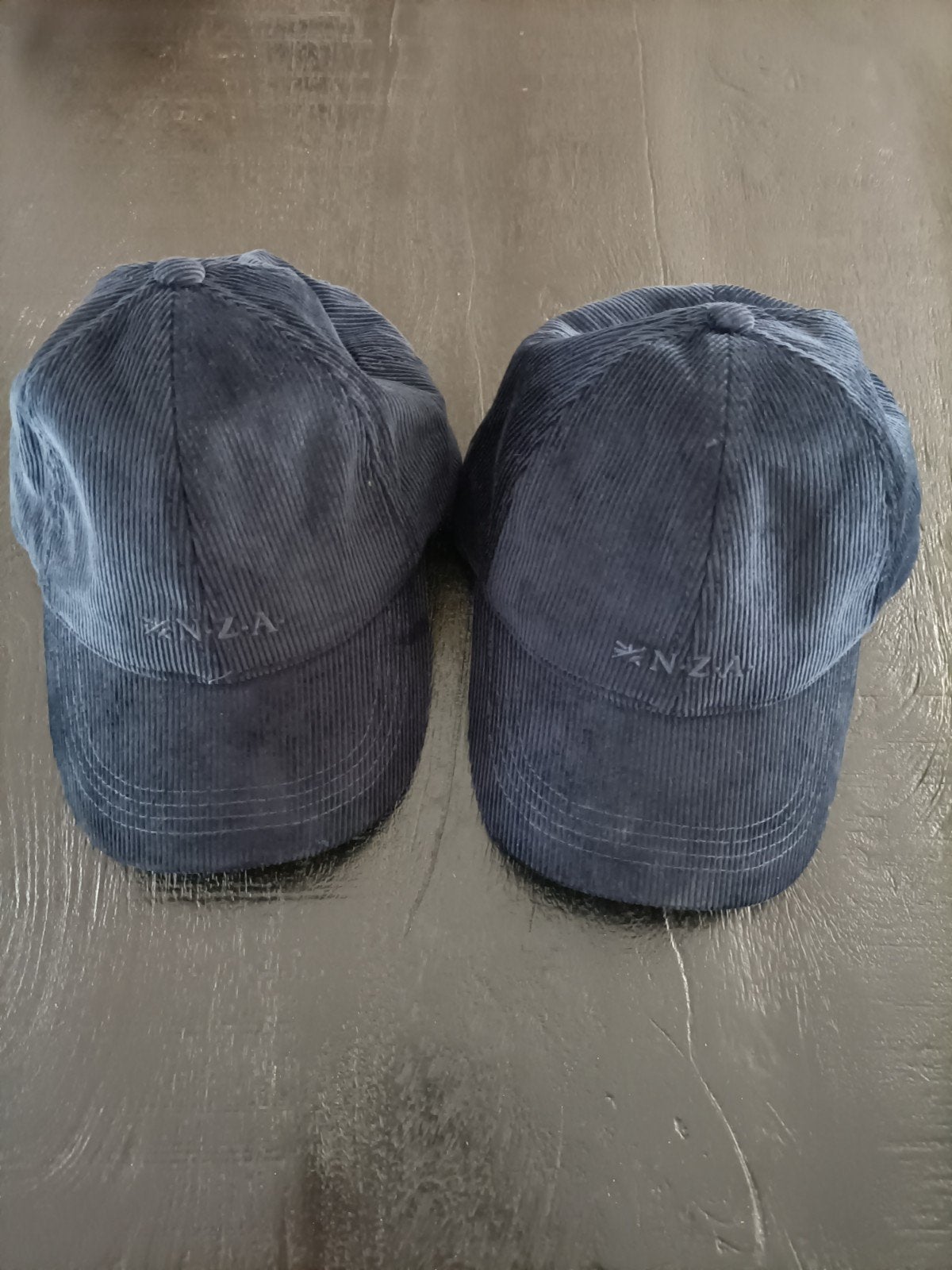 2x NZ-A Corduroy Petten - Donkerblauw, NZ-A, One size fits all, Ophalen of Verzenden, Pet