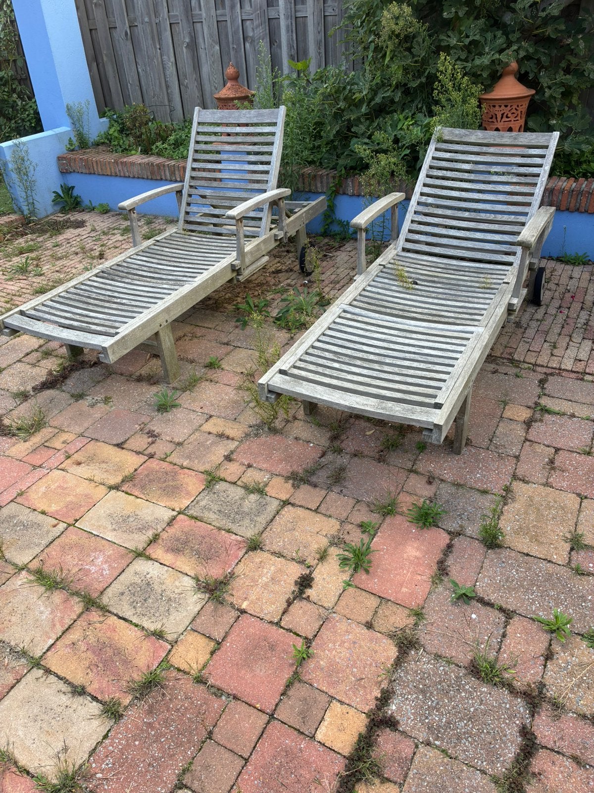 2 teakhouten ligbedden, Ophalen, Gebruikt, Teakhout